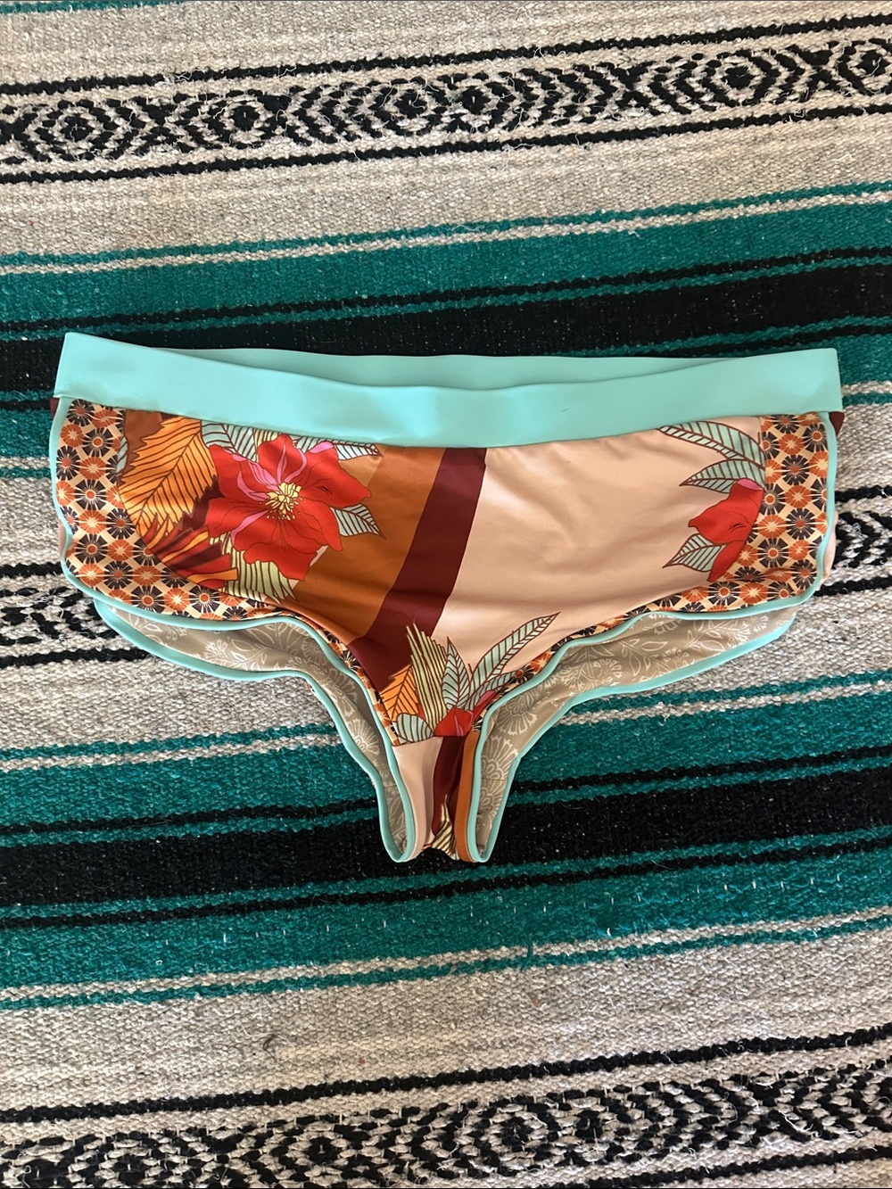 Free People FB Beach *NWOT* Women's Fez Booty Short Swim Bottoms